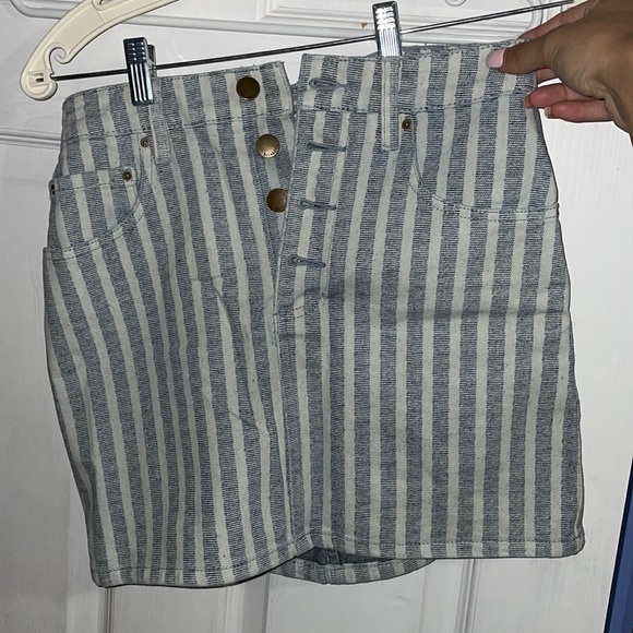 Billabong skirt - Picture 1 of 2